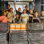 Ditpolairud Polda Metro Jaya menggagalkan penyelundupan 150 ribu benih bening lobster di Bogor. Satu terduga pelaku dan mobil pikap diamankan. (Istimewa)