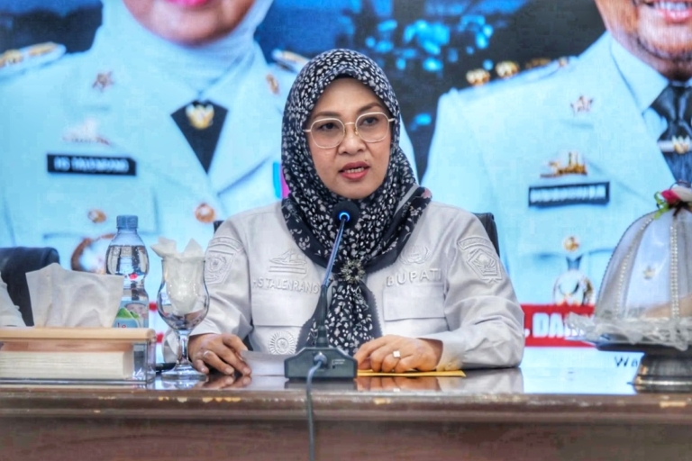 Kortas Tipidkor Polri menetapkan Bupati Gowa Sitti Husniah Talenrang sebagai tersangka. Penyidik mengungkap empat rangkaian dugaan pemerasan, gratifikasi, dan TPPU. (Gowakab.go.id)