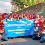Kelurahan Bantarsoka, Banyumas, rutin menggelar PSN secara bergilir untuk mencegah DBD dengan melibatkan PKK, kader Jumantik, Puskesmas, dan warga. (Kus)