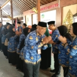 Mantan Direktur RSUD Banyumas dr. Widyana Grehastuti dilantik menjadi Kepala Dinsos PPPA Banyumas bersama tiga pejabat tinggi pratama lainnya. (Kus)