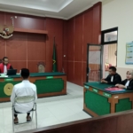 Ahmad Rizal, penjual bensin eceran di Banyumas, divonis pidana pengawasan enam bulan dalam perkara penjualan Pertalite bersubsidi. (Kus)
