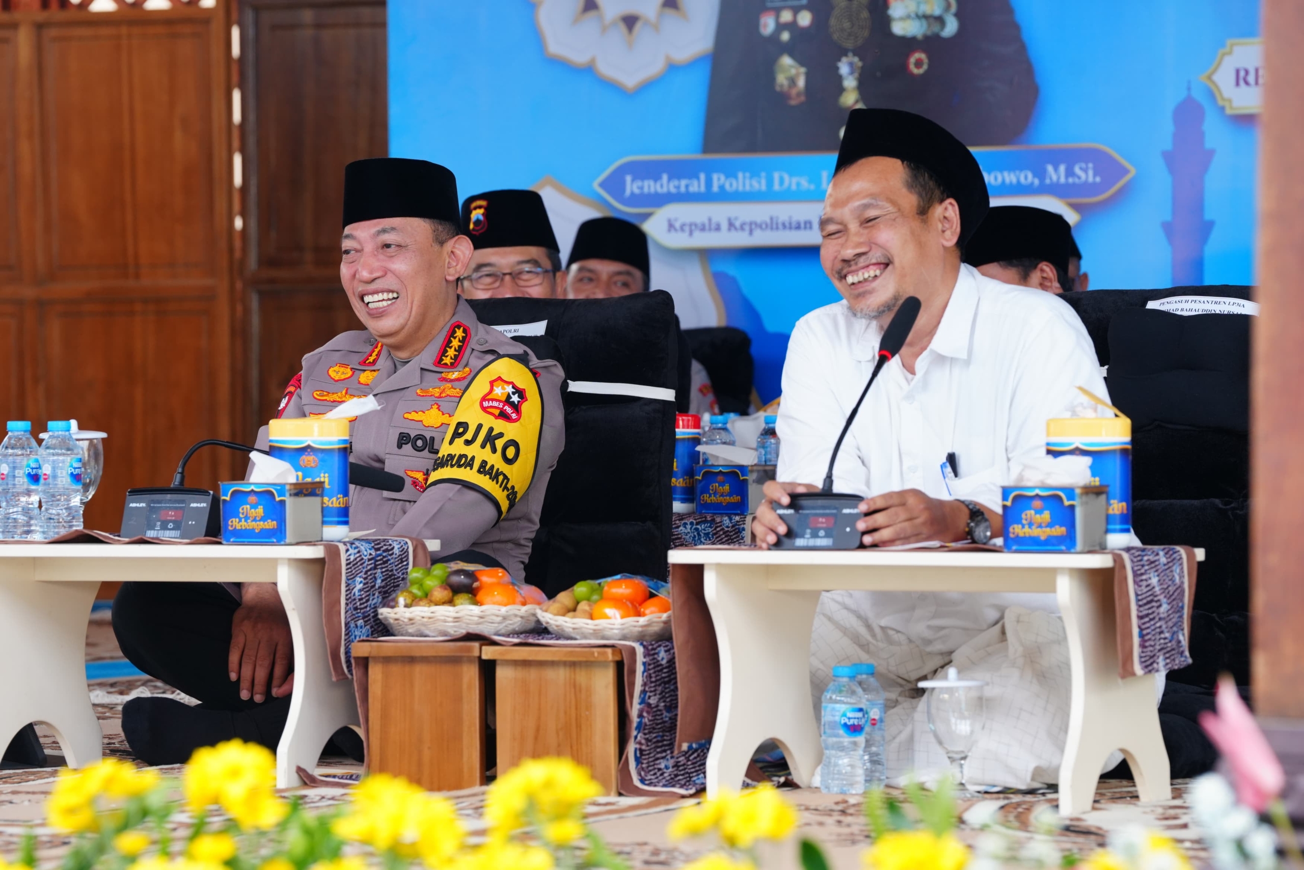 Kapolri Listyo Sigit menegaskan pentingnya kolaborasi ulama dan Polri dalam menjaga persatuan, keamanan, serta menciptakan kondisi yang mendukung pembangunan Indonesia. (Dok. Humas Polri)