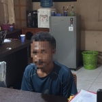 Satgas Operasi Damai Cartenz mengamankan YYS, DPO kasus jaringan senjata dan amunisi di Jayapura. Penyidik masih mendalami keterlibatan pihak lain. (Dok. Humas Polri)