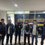 Bareskrim Polri menangkap Tatang Winata, tersangka dugaan penyelundupan ponsel bekas dan perlengkapan bayi asal Korea Selatan di Bandara Soekarno-Hatta. (Istimewa)