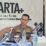 Kapolda Metro Jaya Dadang Hartanto membuka kanal aduan WhatsApp 08118129494 dan menyerap kritik wartawan untuk meningkatkan transparansi serta pelayanan kepolisian. (Bud)