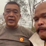 Iptu M. Agus Setiawan, anggota Polresta Palangkaraya, tetap membantu memadamkan karhutla meski terserang ISPA. Ia menyimpan waktu istirahat demi menghadiri wisuda anaknya. (Instagram/jadmikoz)